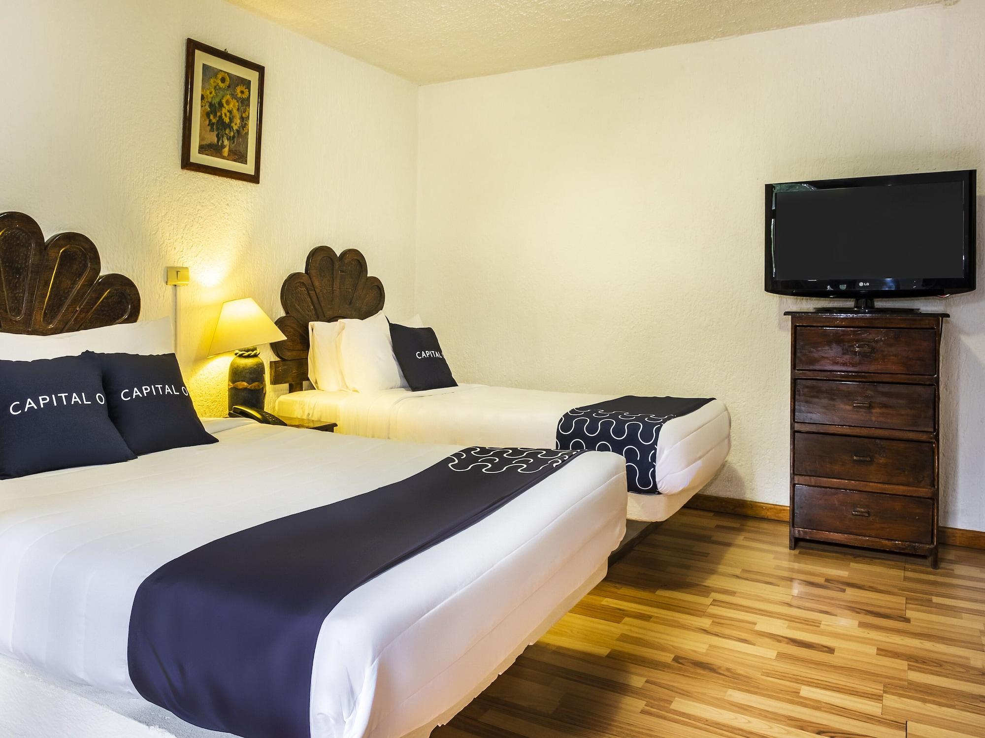 Capital O Hotel Central, Халапа Экстерьер фото